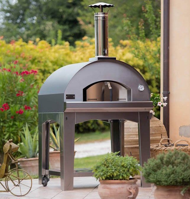 The Benefits of Adding an Outdoor Wood Oven to Your Patio